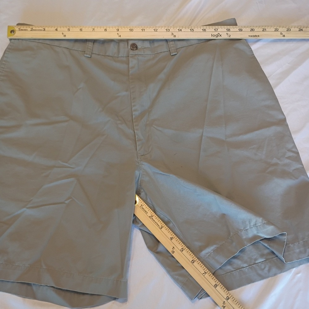 Haggar Chino Shorts Mens 40 Grey Good Flat Front Cotton Classic Fit Casual